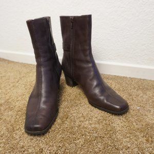 AK Anne Klein Boots